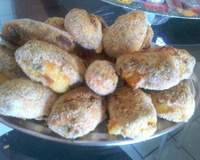 Bolinho de macaxeira com frango