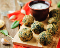Bolinho de taioba: receita com uma PANC deliciosa