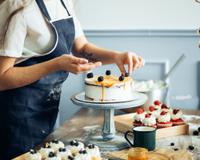 Confeitaria: Cinco utensílios de cozinha indispensáveis para quem faz doces