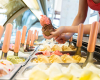 Nem sorvete de chocolate, nem de morango (e muito menos creme!): a nova tendência de sabores que vai surpreender no verão 2025