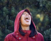 Pode beber água da chuva? Aprenda como aproveitar e economizar sem colocar a saúde em risco
