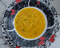 Creme de moranga com frango desfiado