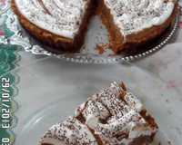 Torta mousse de chocolate com chantilly