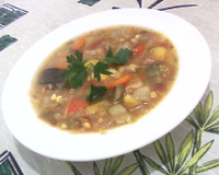 Sopa de legumes saborosa