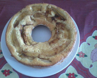 Cuca de Goiabada com Banana