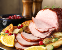 Como temperar o pernil para um assado muito saboroso, macio e suculento: ingrediente especial para marinar a carne vai transformar o seu prato