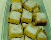 Bolo de fubá com coco