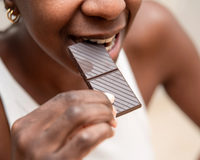 O hábito noturno delicioso que estimula a melatonina e pode transformar suas noites de sono ao promover o relaxamento