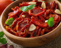 Tomate seco na airfryer: veja como preparar esse acompanhamento que vai incrementar qualquer receita!