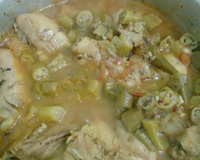 Ensopado de frango com quiabo