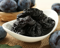 Muito além do intestino: descubra o que acontece com o seu corpo se você comer ameixas secas todos os dias