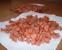 Petisco de salsicha ressecada