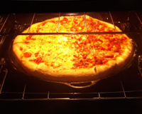 Massa de pizza com borda recheada