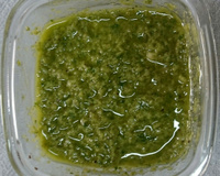 Pesto vegano de manjericão