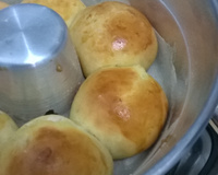Pão de cebola recheado