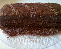 Bolo recheado fácil fácil