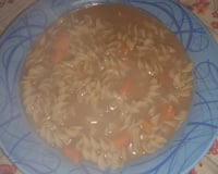 Sopa de feijão com macarrão