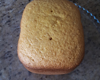 Bolo de cenoura na( máquina de pão)