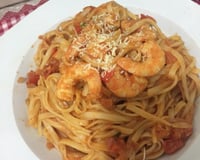 Macarrão com camarão (muito fácil)