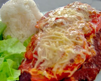 Filé de frango à parmegiana