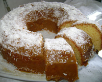 Bolo de coco fofinho: 11 receitas deliciosas para qualquer hora do dia! 