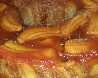 Bolo de banana caramelizada
