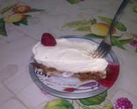 Torta super fácil de morango com chantilly