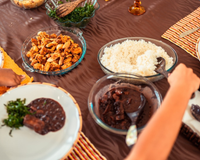 Almoço de Dia das Mães fica um capricho com esses itens de mesa posta em oferta