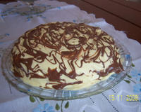 Pudim de limão com molho de vinho branco