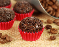 Brigadeiro de café e brigadeiro de cappuccino: como fazer