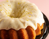 Sem glúten, sem açúcar, sem lactose: sempre faço esse bolo nuvem de limão fit e o povo aqui de casa devora em segundos!