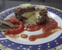 Polpetone à parmegiana