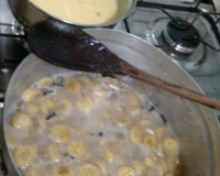 Doce de banana com cobertura de leite condensado ( Lúcio Cezar )