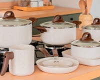 Descontos que valem a pena no 9.9: 5 conjuntos de panelas para renovar a cozinha sem gastar uma fortuna