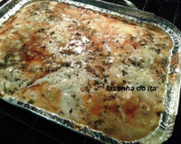 Lasanha de pão e molho branco