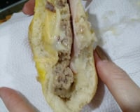 Pão de iogurte com queijo branco e tomate seco