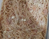 Espaguete ao molho de quitute