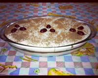 Pavê de uvas, chocolate e chantilly