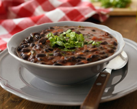 Cansou do feijão todos os dias? Conheça 2 leguminosas ricas em fibras para variar o cardápio sem perder nutrientes