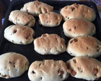 Pão caseiro com torresmo