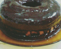 Calda de chocolate para bolo de cenoura