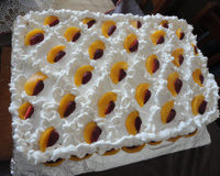 Bolo de pêssegos