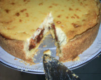 Torta de goiabada com ricota