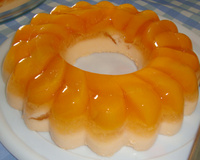 Sobremesa deliciosa de pêssego