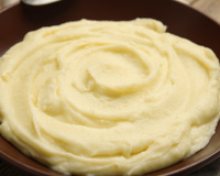 Os chefs com estrela Michelin concordam: esta batata torna seu o purê ainda mais cremoso e irresistível