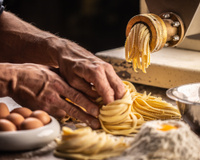 Aprenda a fazer massa fresca com esses utensílios dignos da comida italiana