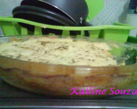 Gratinado de presunto, mussarela e frango desfiado