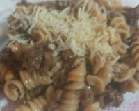 Macarrão com carne moída