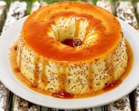 Pudim de pão com leite condensado