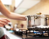 2.2 chegou para trocar o seu fogão: três ofertas com descontão para renovar a cozinha